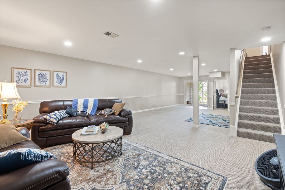 Building Photo - 13508 Tallyrand Way