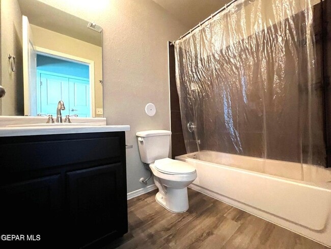 Building Photo - 913 Galaxia Dr