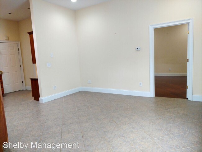 Building Photo - 478 Main St