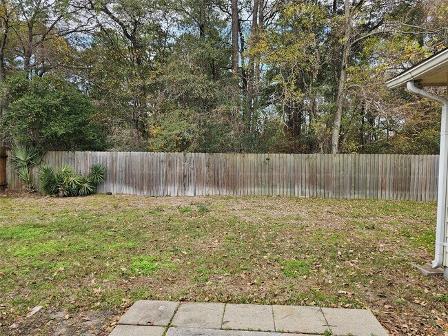 Building Photo - 27182 Kings Manor Dr S