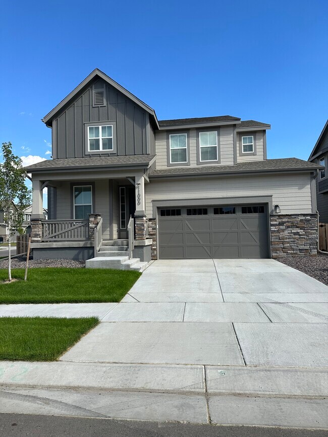 Building Photo - 11000 Uvalda St