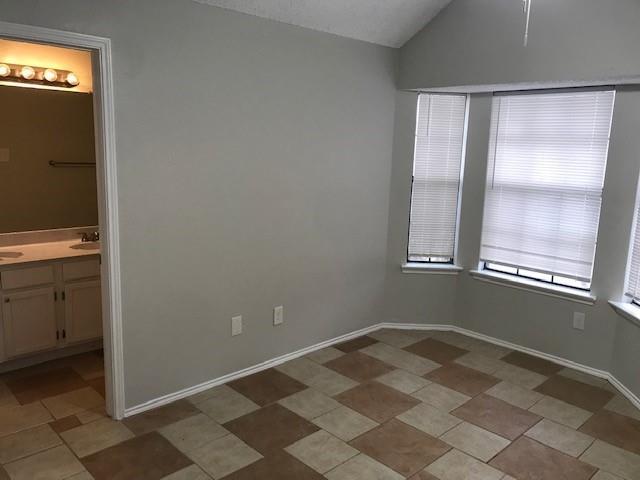 Building Photo - 1724 Wheatfield Dr