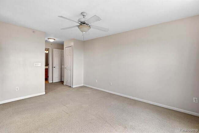 Building Photo - 3292 Newbury Pl