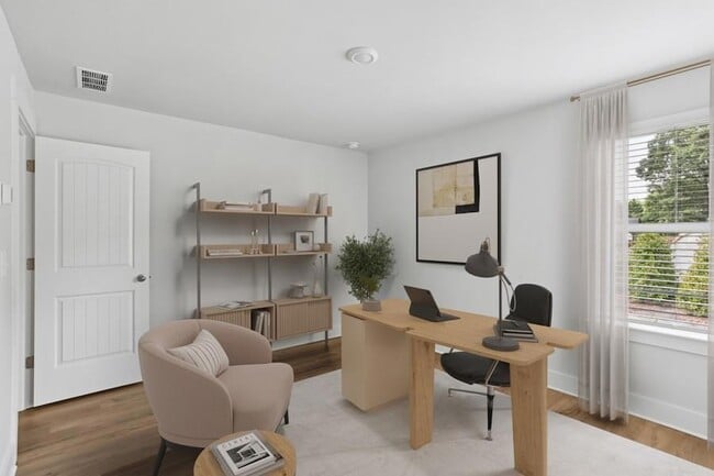 Building Photo - 1575 Cedars Rd