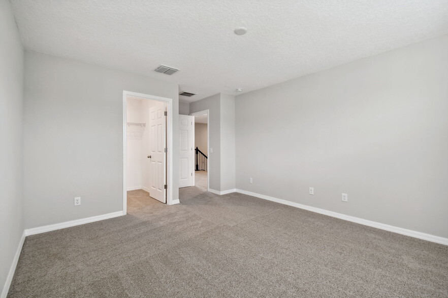 Building Photo - 38190 Shale Stone Ct