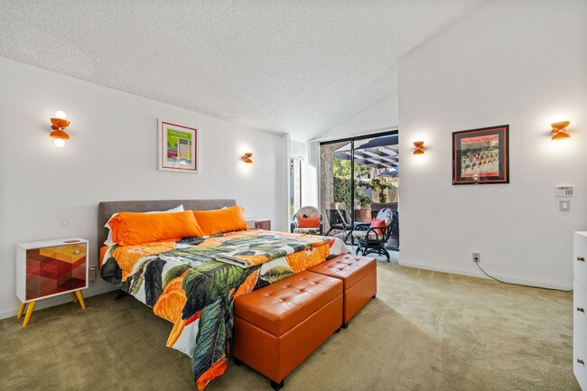 Building Photo - Mountain View Retreat in Palm Springs