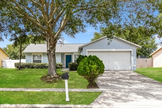 Building Photo - 15342 Margaux Dr