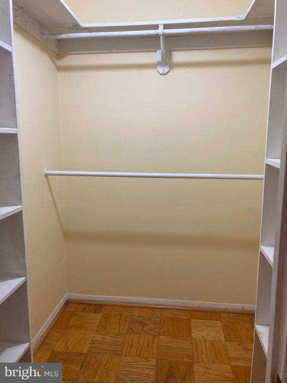 Building Photo - 1508 S George Mason Dr