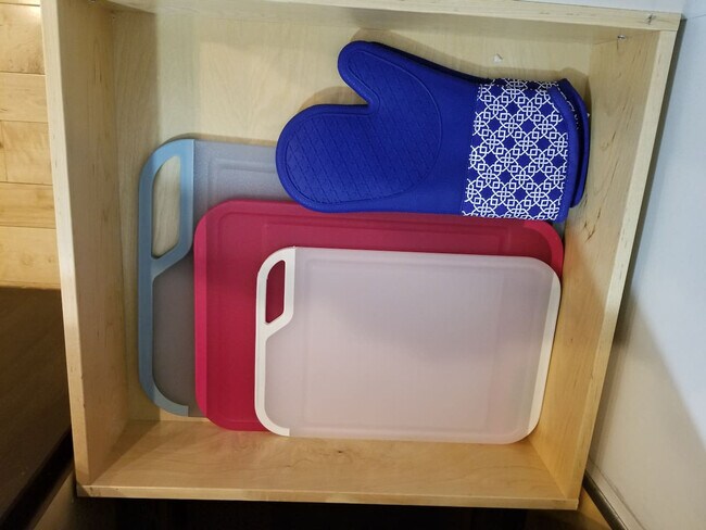 Building Photo - 248 Market St