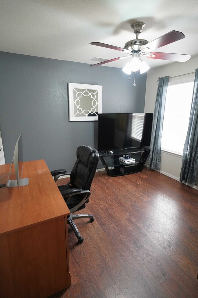 Building Photo - Immaculate Rental in Schertz! Realtor Commission: $500