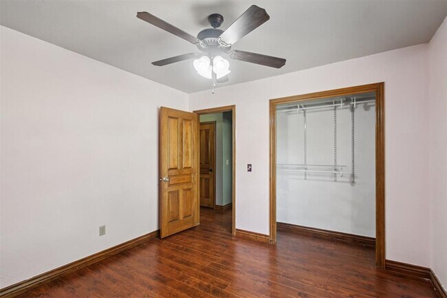 Building Photo - 10516 NW 16th St