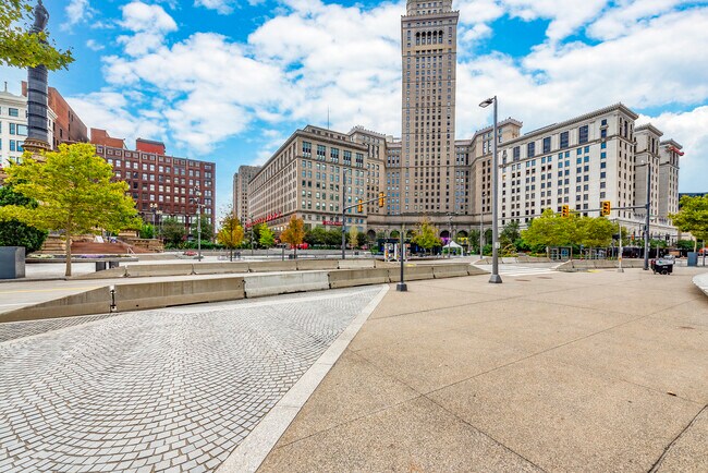 Building Photo - 140 Public Sq