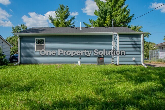 Building Photo - 4401 W 21st Ave