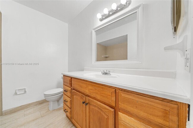 Building Photo - 2301 NE 170th St