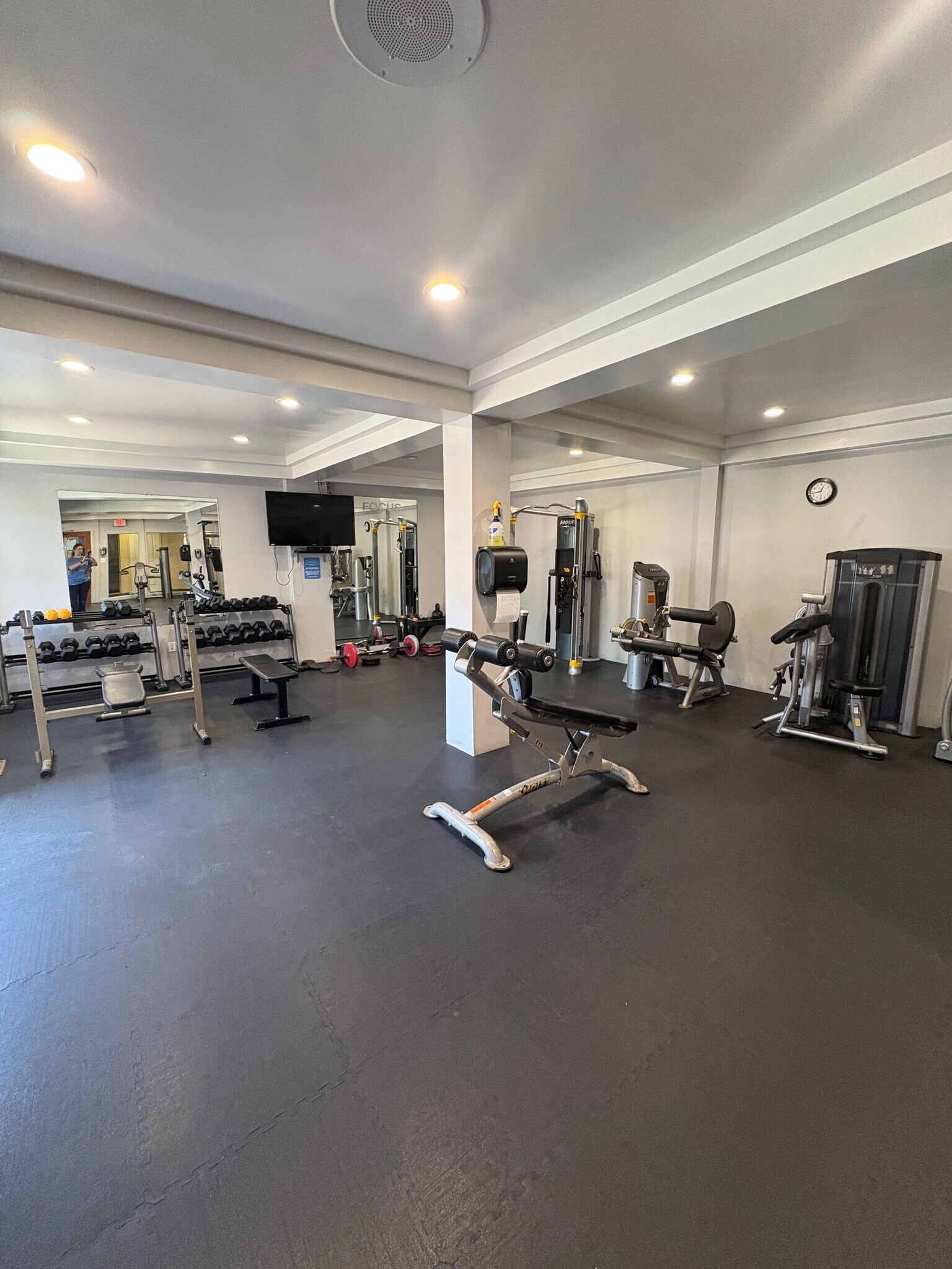 Building Photo - 6505 Green Valley Cir