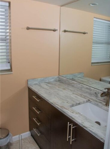 Building Photo - 2651 S Course Dr