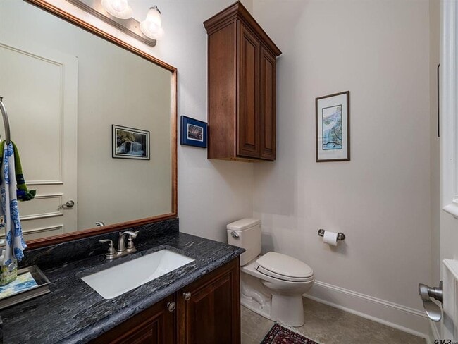 Building Photo - 3351 Cascades Ct
