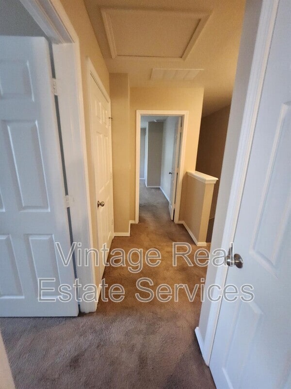 Building Photo - 4721 Chatterton Way
