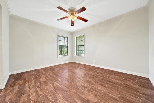Building Photo - 3315 S Braeswood Blvd