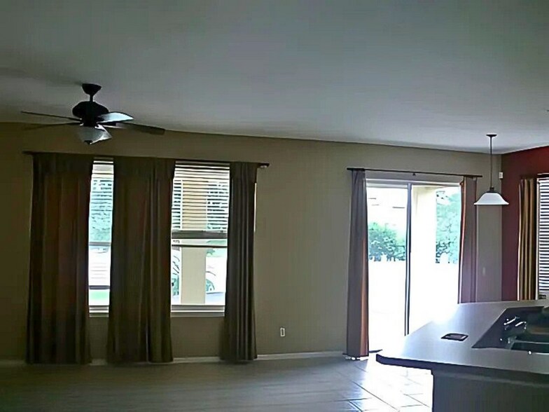 Building Photo - 554 Hiawatha Palm Pl