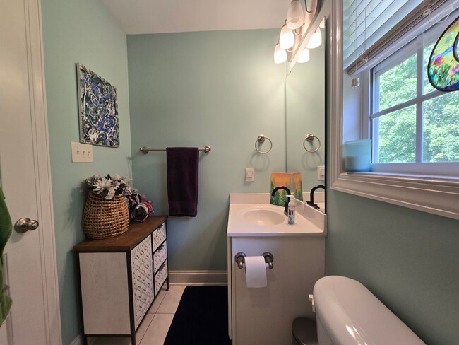 Building Photo - 355 Orchard Falls Dr