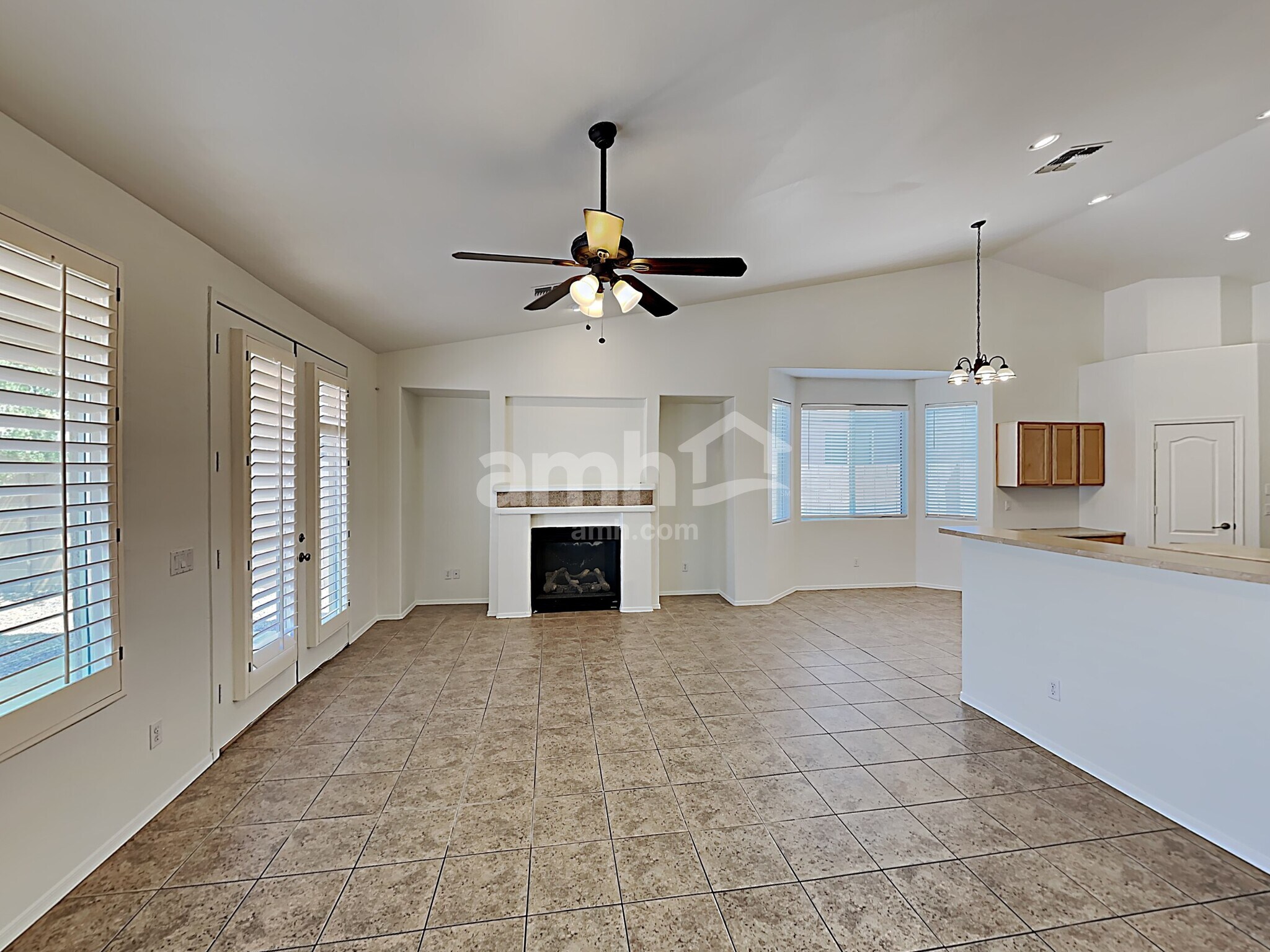 Building Photo - 21948 E Camina Plata