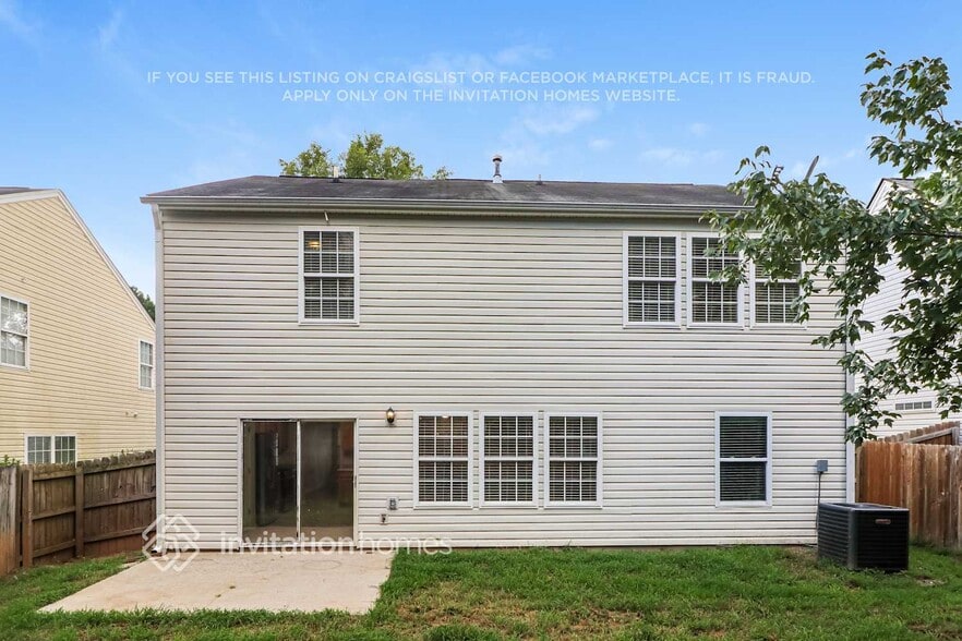 Building Photo - 214 Weatherstone Pointe Dr