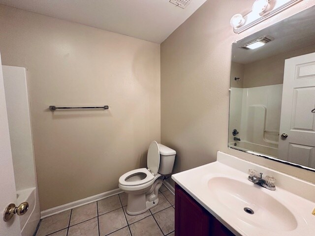 Building Photo - 5325 McClelland Dr