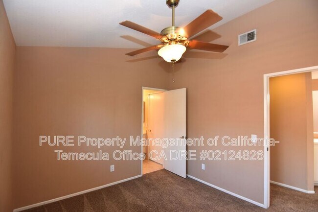 Building Photo - 39265 Corte Pluma