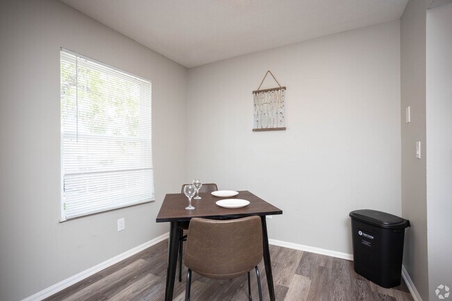 Building Photo - Discover the difference at Bent Tree Apartments