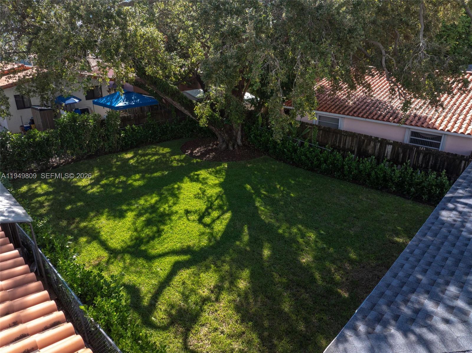 Building Photo - 2625 SW 32nd Ct