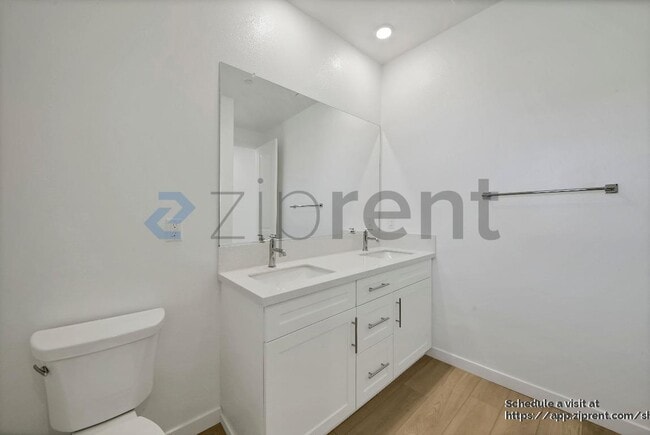 Building Photo - 5602 Gem Ct