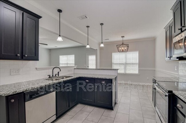 Building Photo - 3028 Ashley Lp