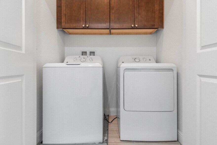 Building Photo - 2954 Worthing Common