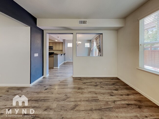 Building Photo - 6627 Sportoletti Dr