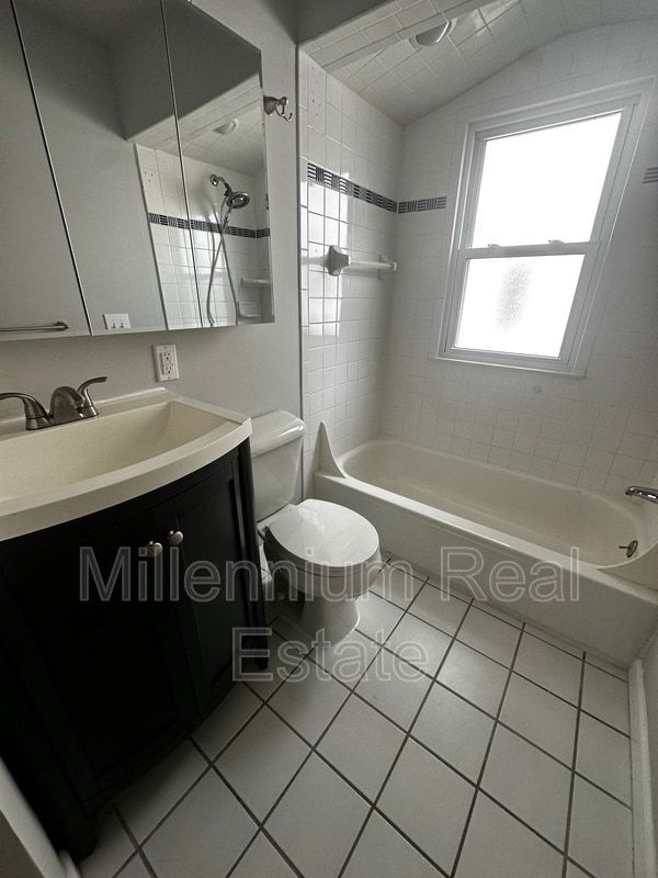 Building Photo - 29139 Tawas St