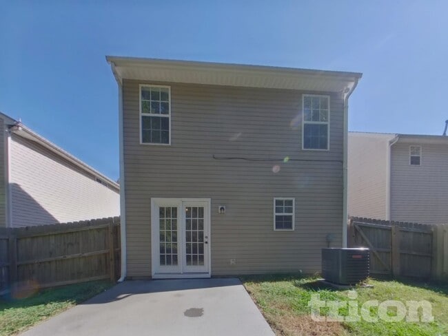 Building Photo - 5424 Henderson Oaks Dr