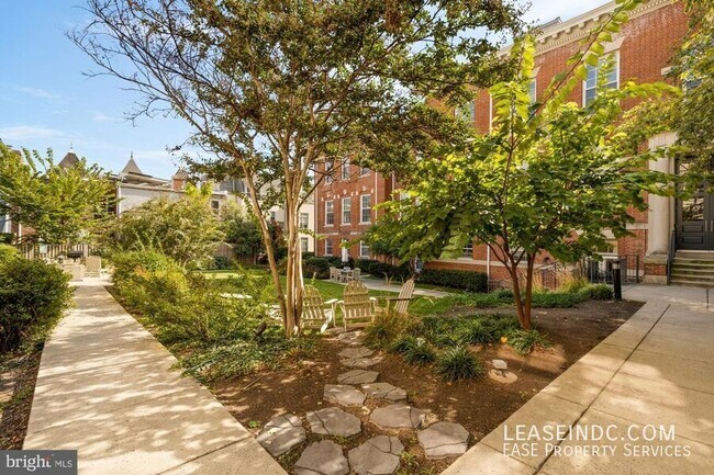 Building Photo - 150 V St NW