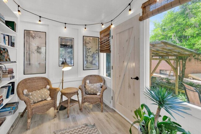 Building Photo - 46 Marlborough Rd