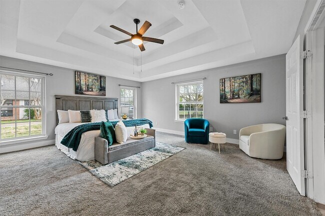Building Photo - 303 Riva Ridge