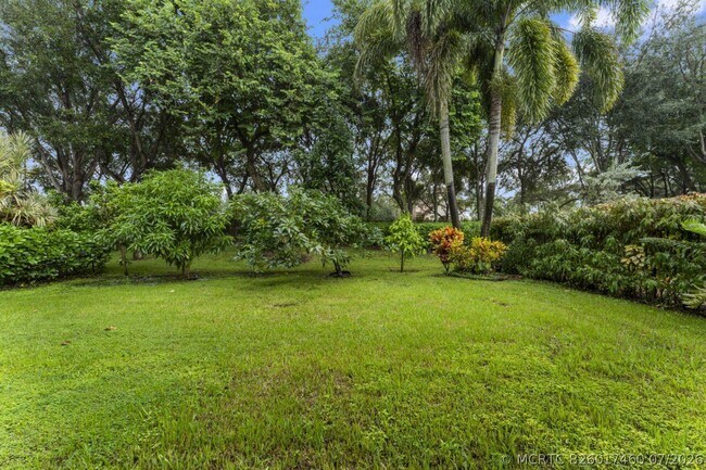 Building Photo - 8492 Breezy Oak Way