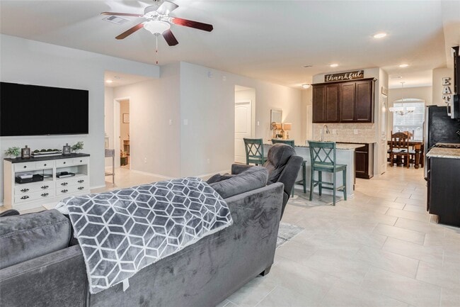 Building Photo - 23810 Rivage Ridge Dr