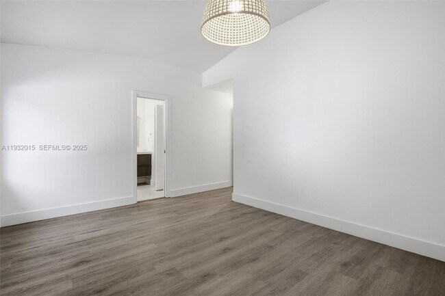 Building Photo - 10246 NW 57th Terrace