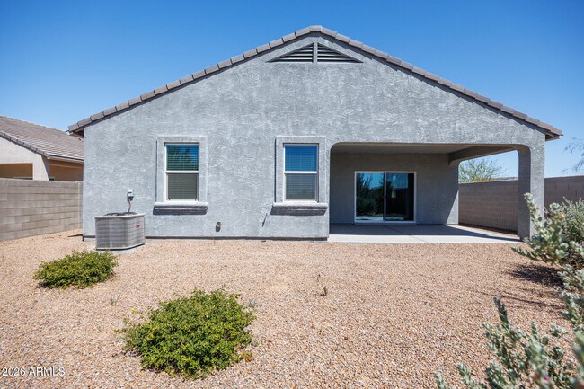Building Photo - 1075 W Avalon Canyon Dr