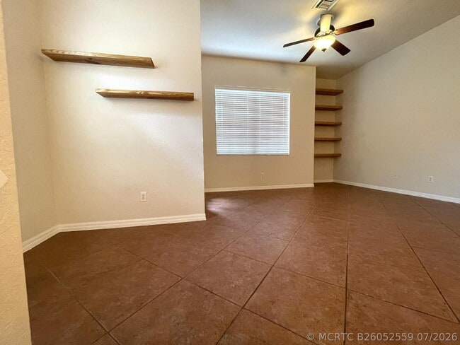 Building Photo - 4871 Bonsai Cir