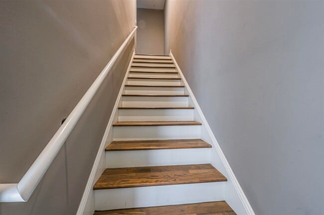 Building Photo - 535 Cumberland Pointe Ln