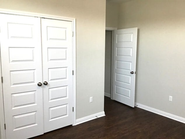 Building Photo - 5813 Gerard Dr