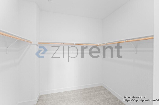 Building Photo - 208 Wellspring Ln