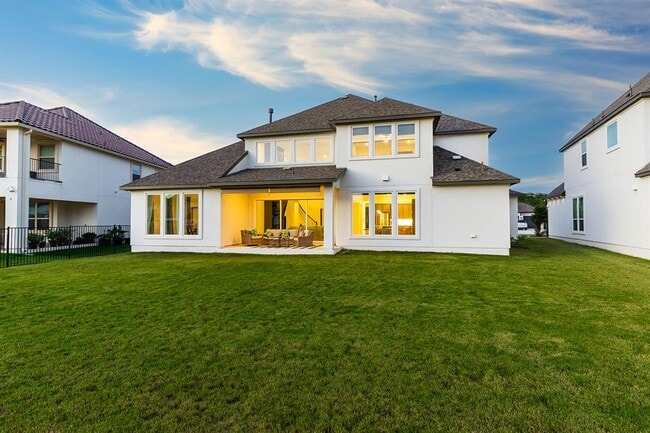 Building Photo - 2905 Canto Trce