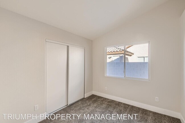 Building Photo - 4 br, 2.5 bath House - 4622 Califa Drive
